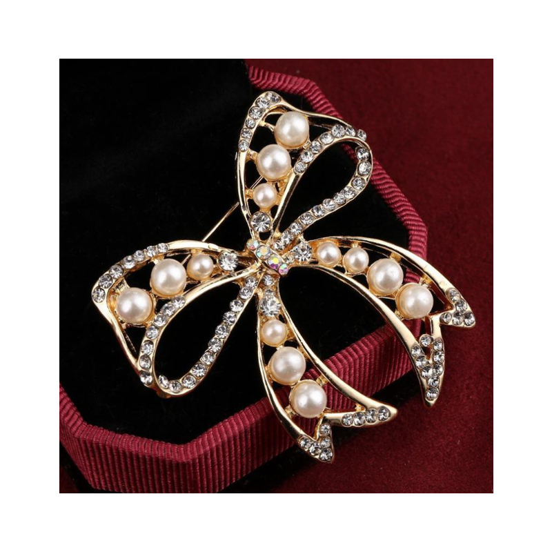 Women's brooch Aries